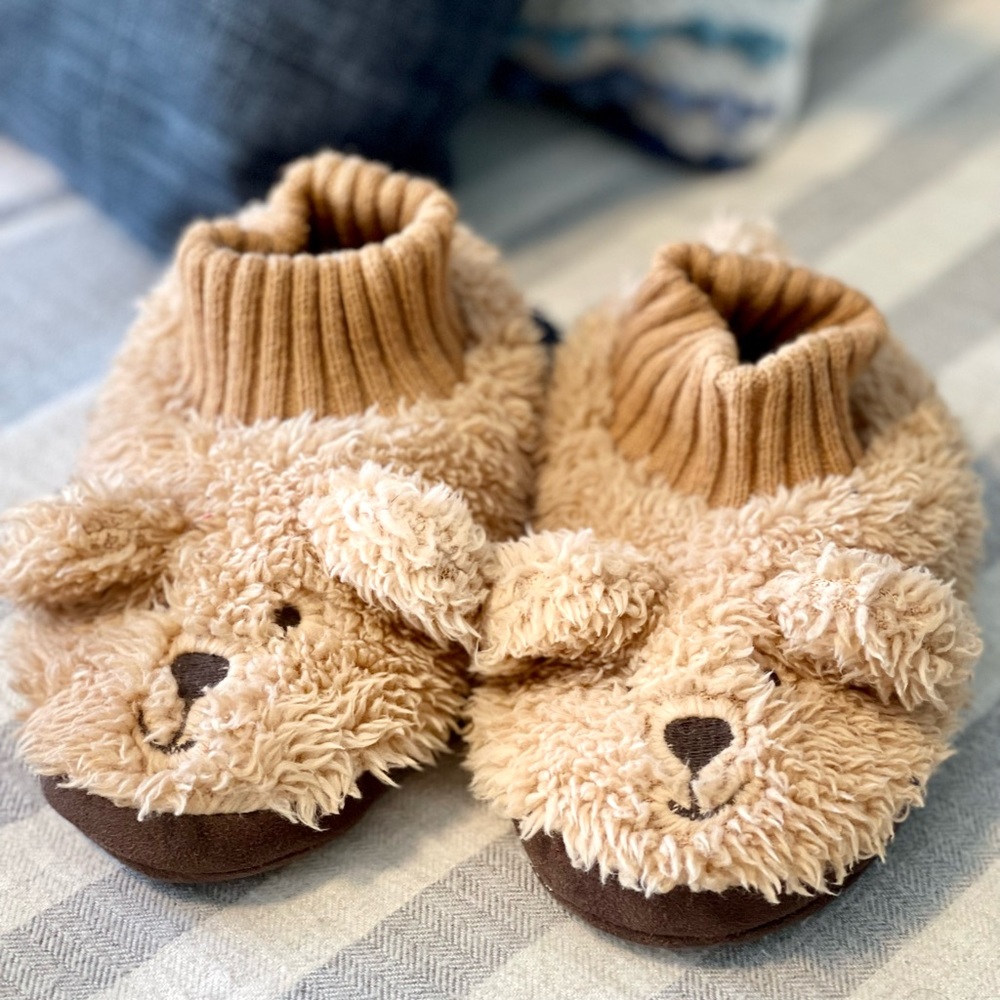 Baby Gap - Kids ‘bear’ Slippers - Size 9/10 toddler